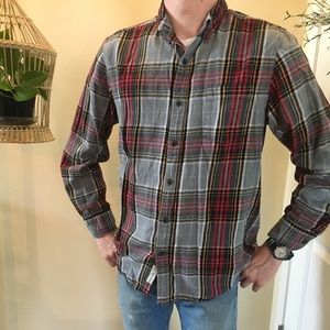 Classic Fit Men’s Flannel